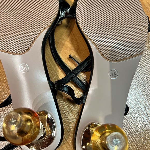 NWOT - Pearl Décor Sandals (Size 7) * Black - Picture 7 of 10